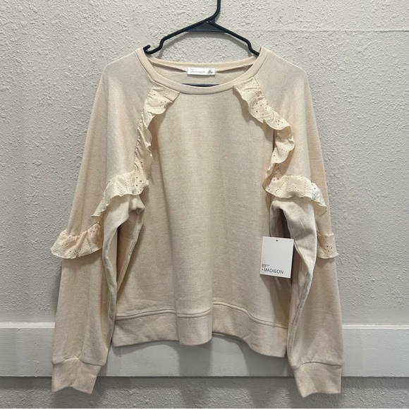 89th + Madison Oatmeal Ruffle Sweatshirt NWT L - Picture 1 of 6